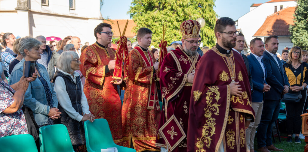 [FOTO/VIDEO] Blagdan moći sv. Šarbela u Križevcima