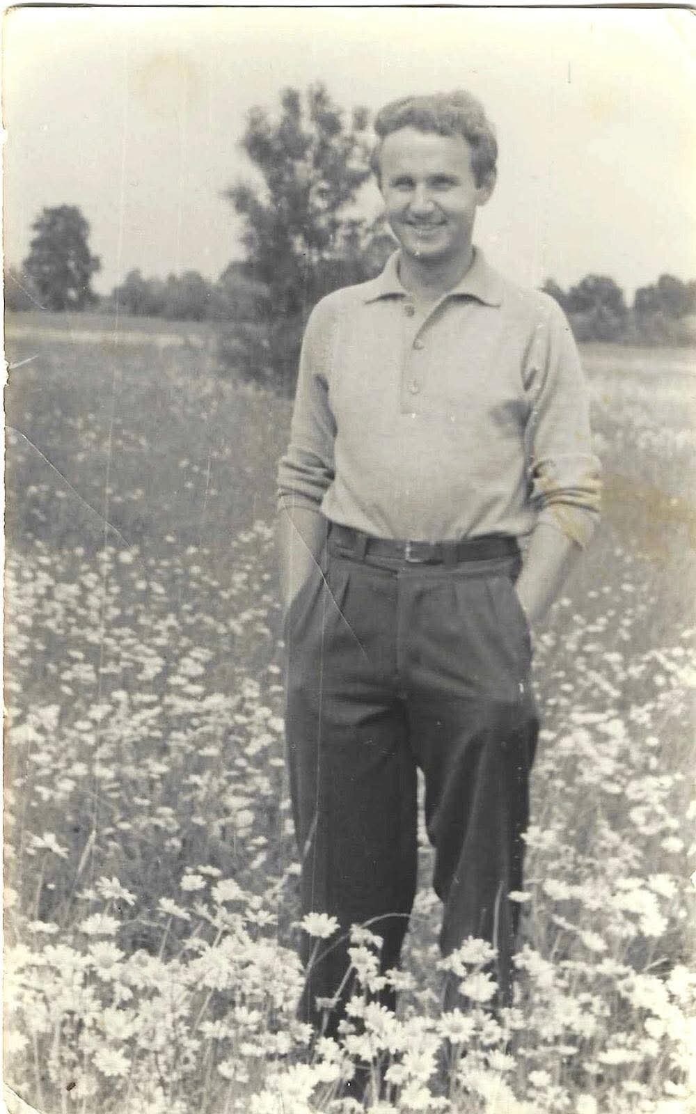 037ba70b 487f 4818 85ec 265edd78ecfc