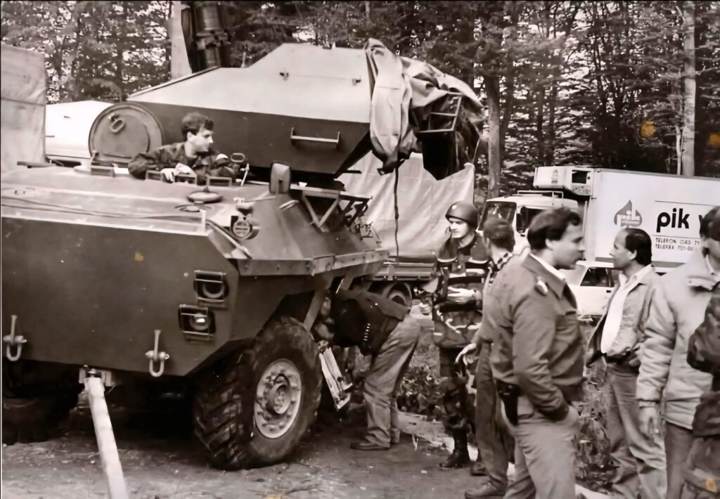 0a397511 6f57 407b Aeb0 Cda9c27e1142