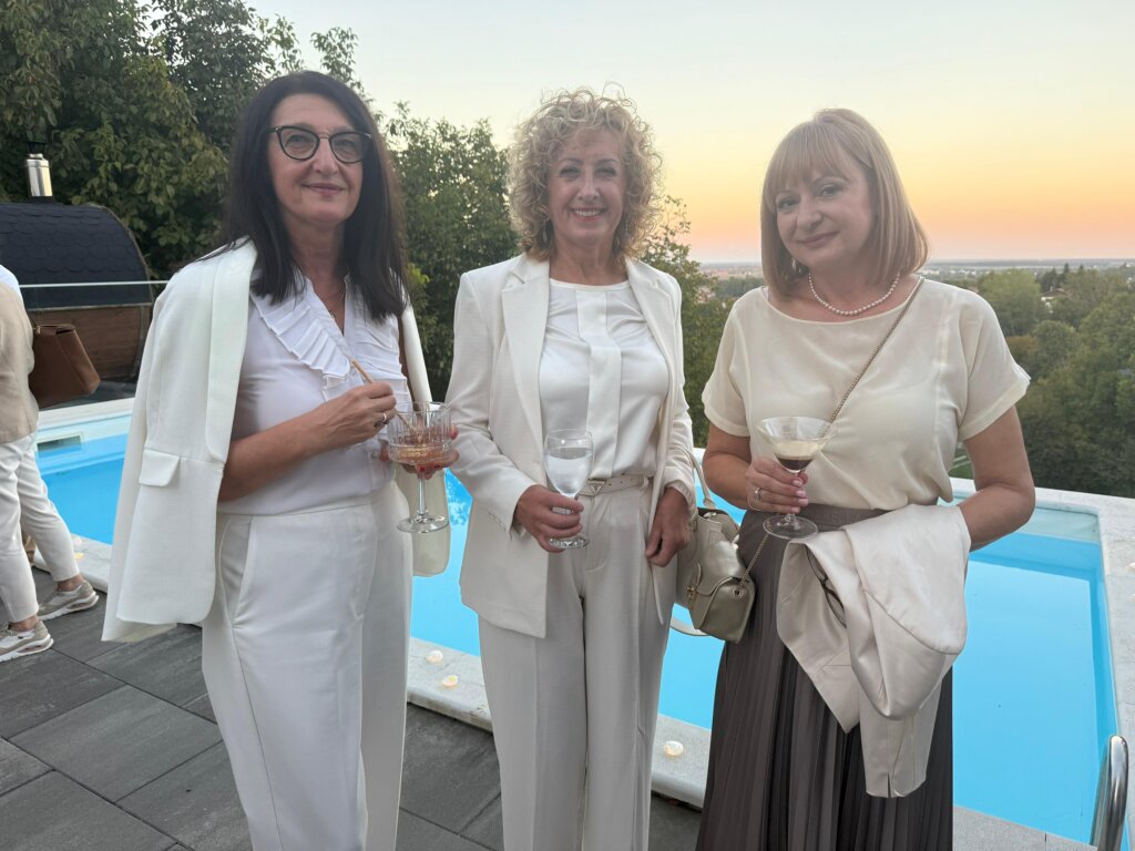 0c93c828 C671 4a6b Becf 9a863c1968a7