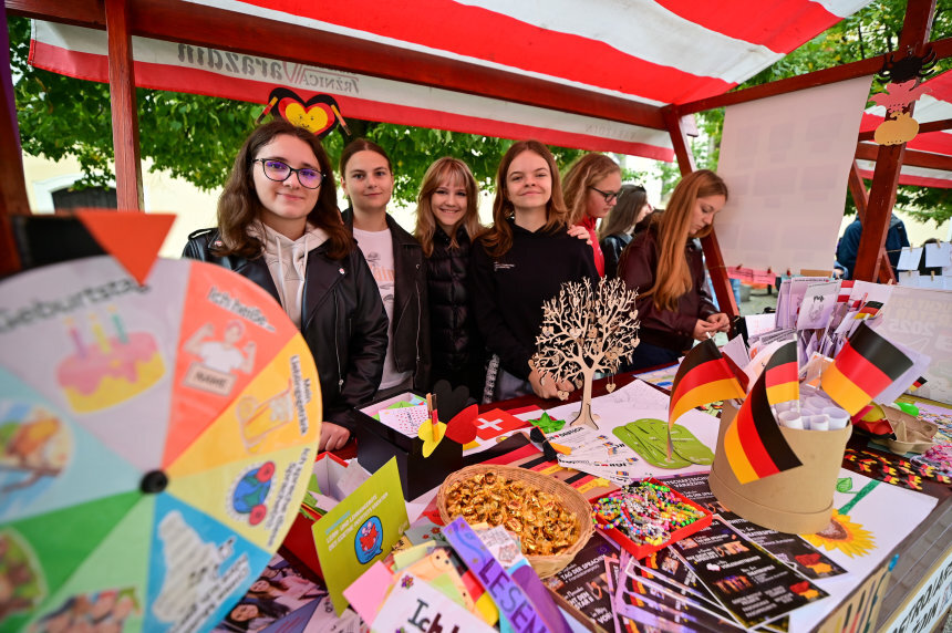 260925 Dan Jezika4jpg