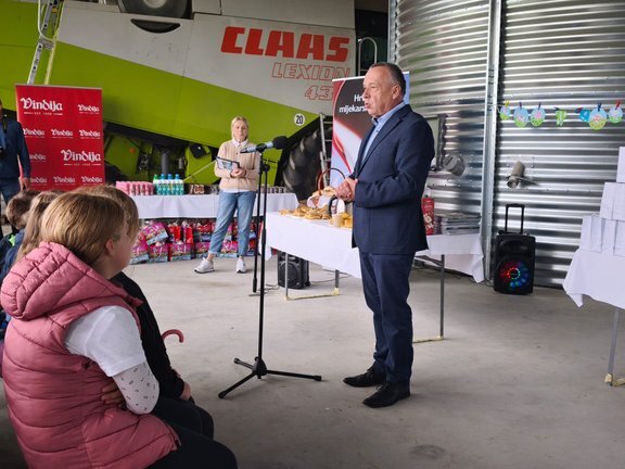 30de7fa7 94ea 4bf3 8ac5 9ba0017f3780.jfif 648x432 Q85 Subsampling 2