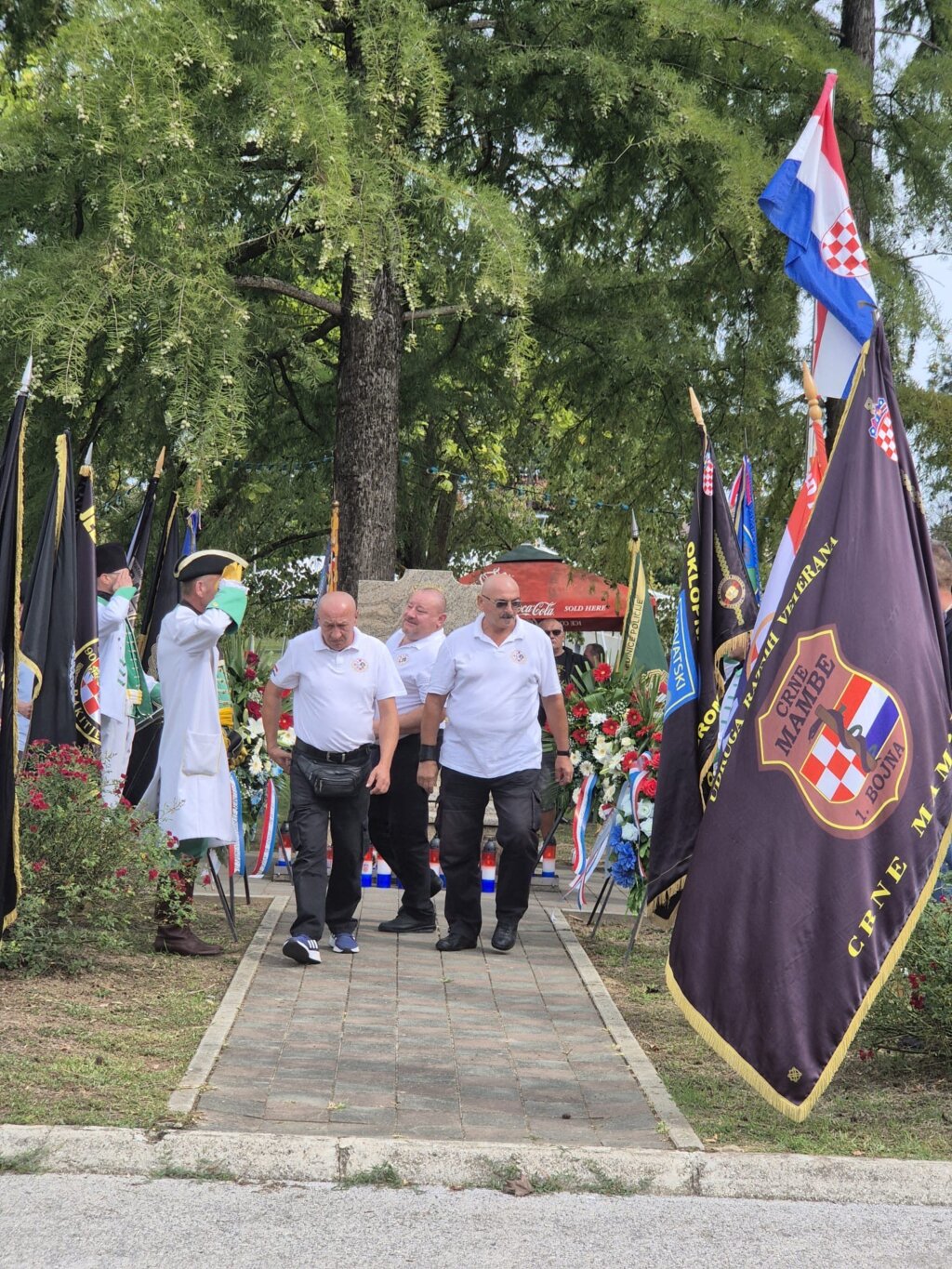 33c87d34 Eb41 4d8f Be63 D3dcb68f68e2