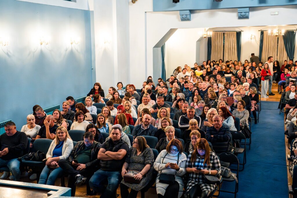 555678155 1205312394952387 6973249508341258708 N