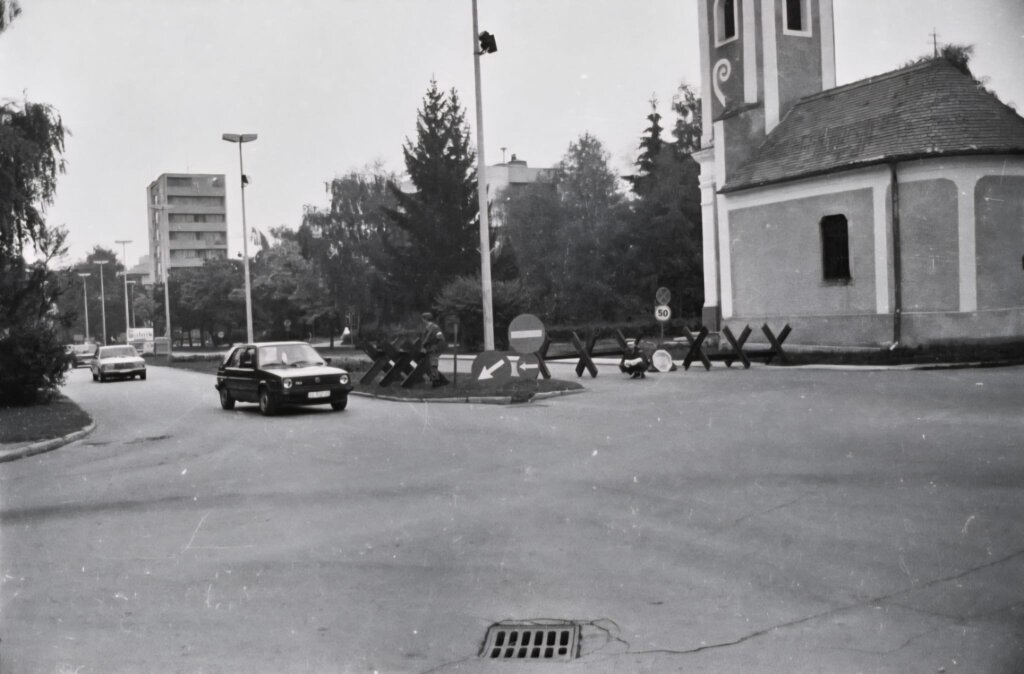 703acc55 C18f 4da5 8ff2 F38d160b1afb