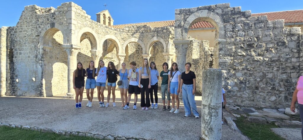 Vrbovečki učenici i udomitelji posjetili Lopar