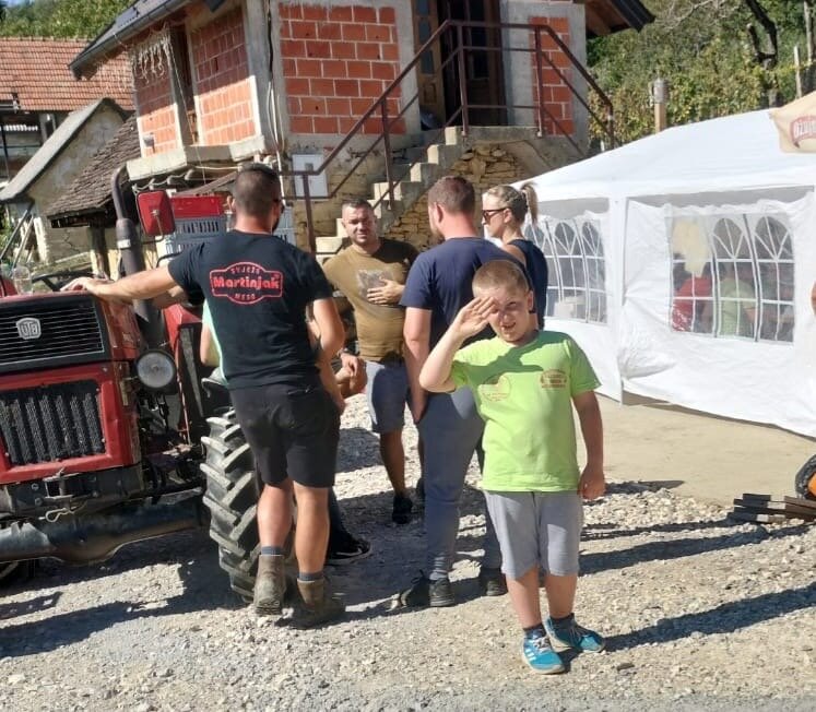 870cd6fc C4fa 49f8 Bd33 B1d67fefad1f