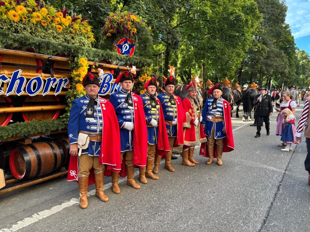 9d811f1e E108 472f Af82 1436ee2dd351