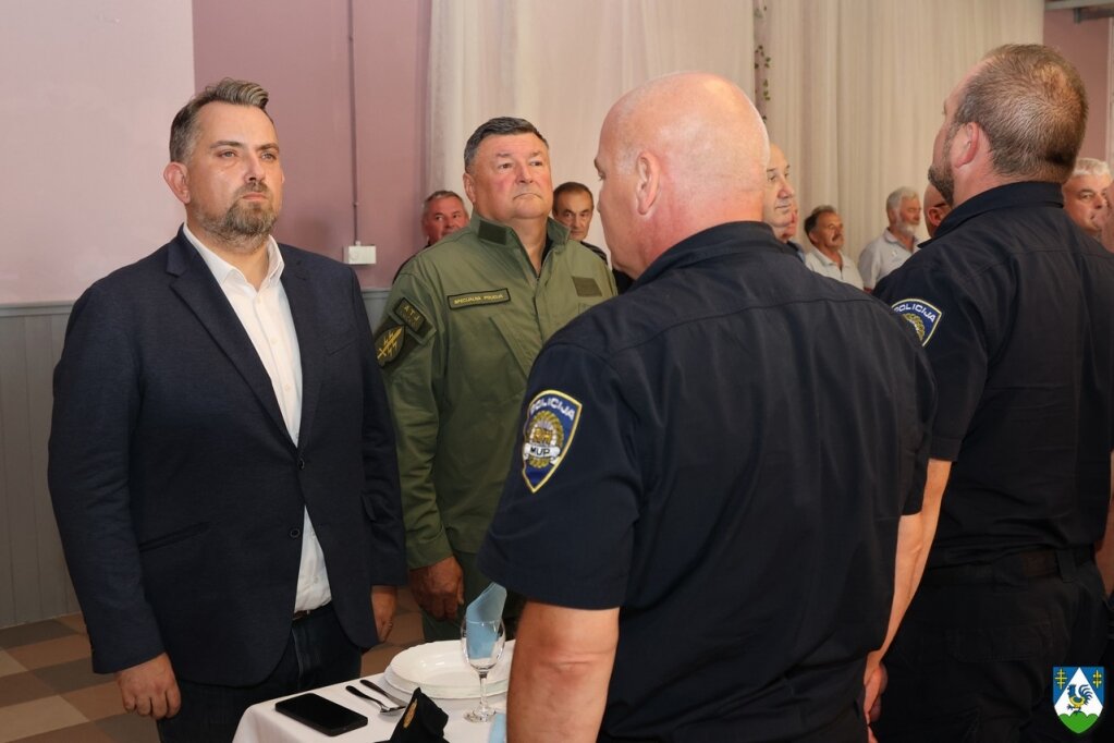 Cn9a9956 1024x682 Equal