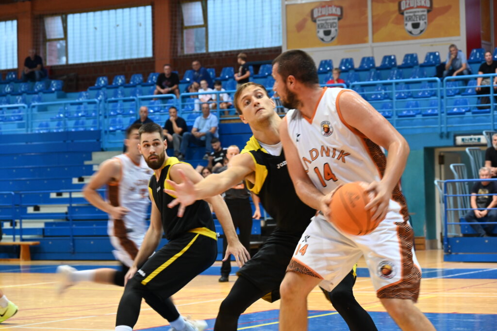 KOŠARKA Pobjeda premijerligaša u prigorsko-zagorskom ogledu