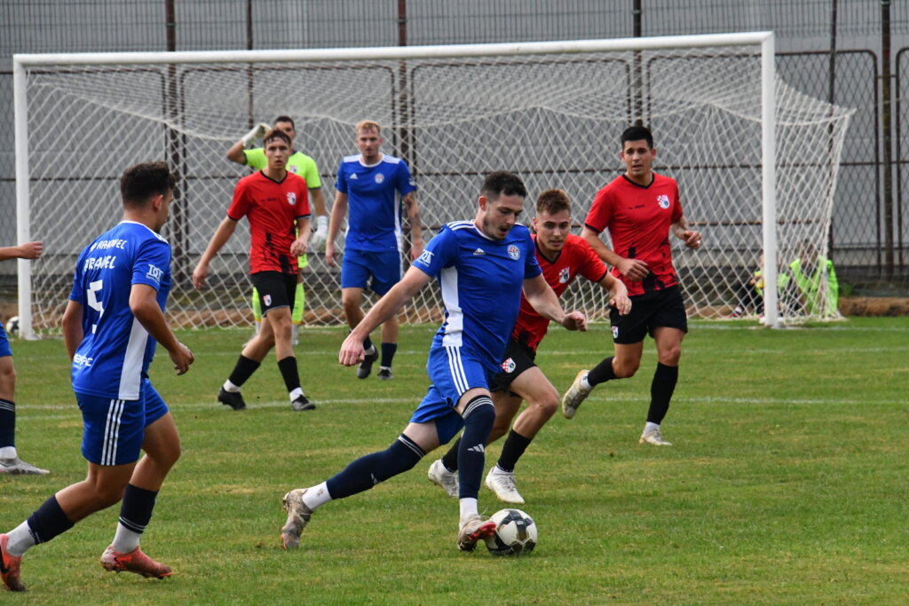 NOGOMET – ŽUPANIJSKI KUP Vrbovec pobijedio Rakovec