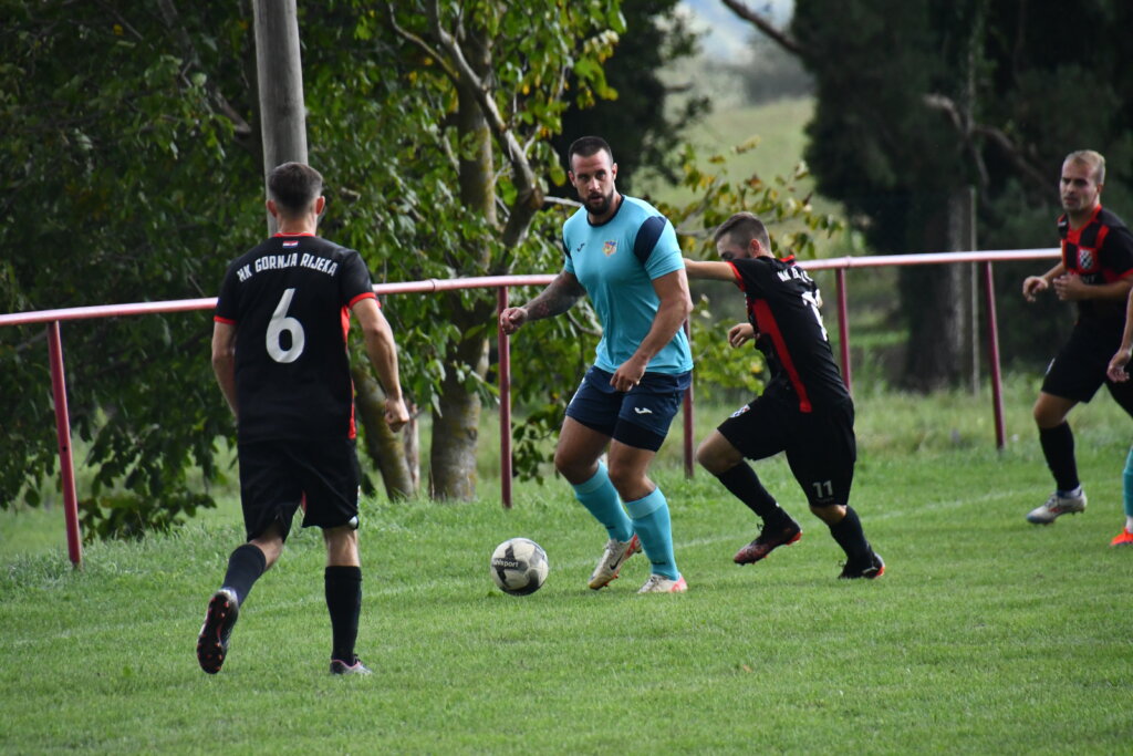 NOGOMET – 2. ŽNL Gornja Rijeka “bacila petardu” Fugaplastu