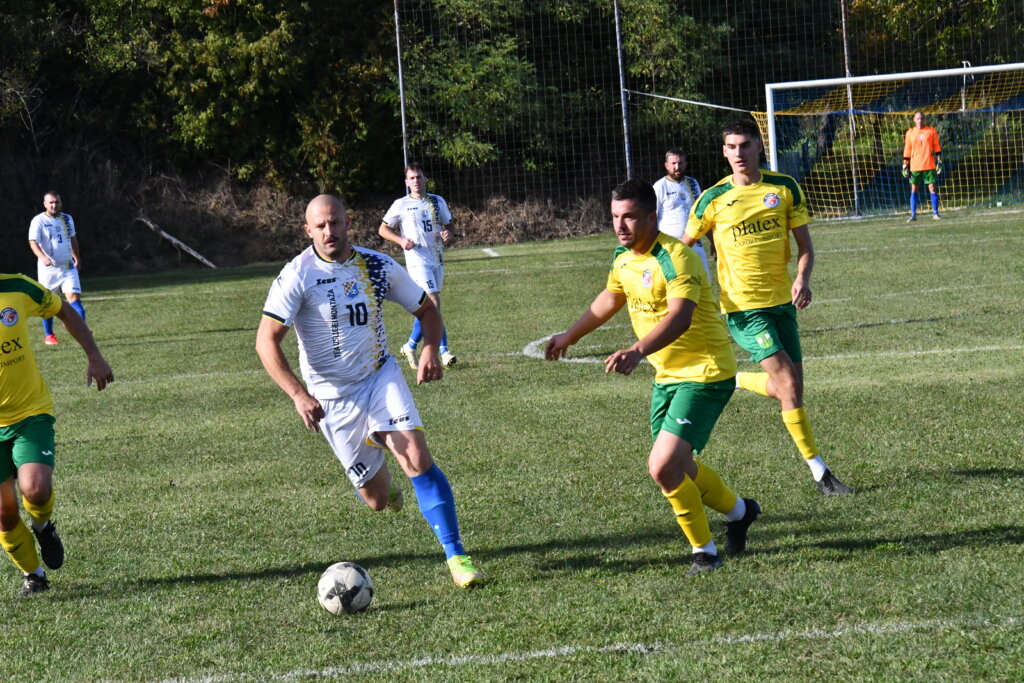 NOGOMET – 3. ŽNL Slavlje Tomislava u Svetom Petru Orehovcu