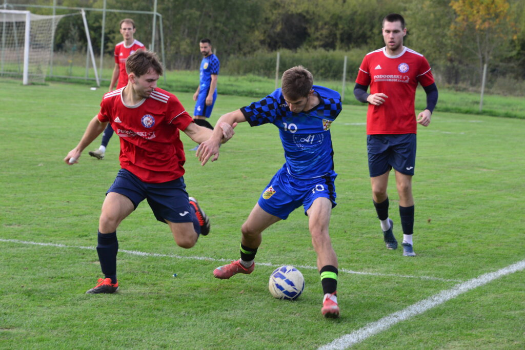 NOGOMET – PREMIER LIGA Bez pobjednika u Lonjici