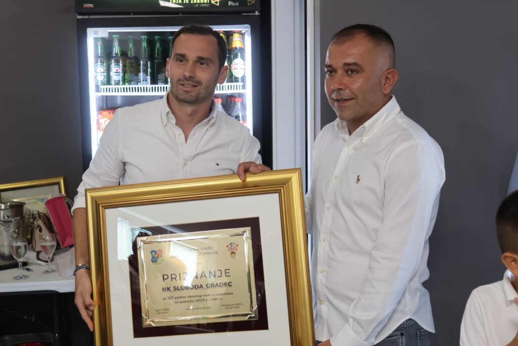 Photo 2025 09 14 13 49 56 2