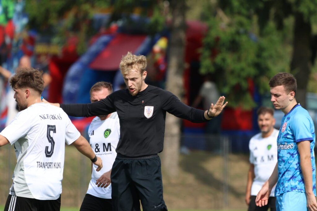 Photo 2025 09 14 16 44 23