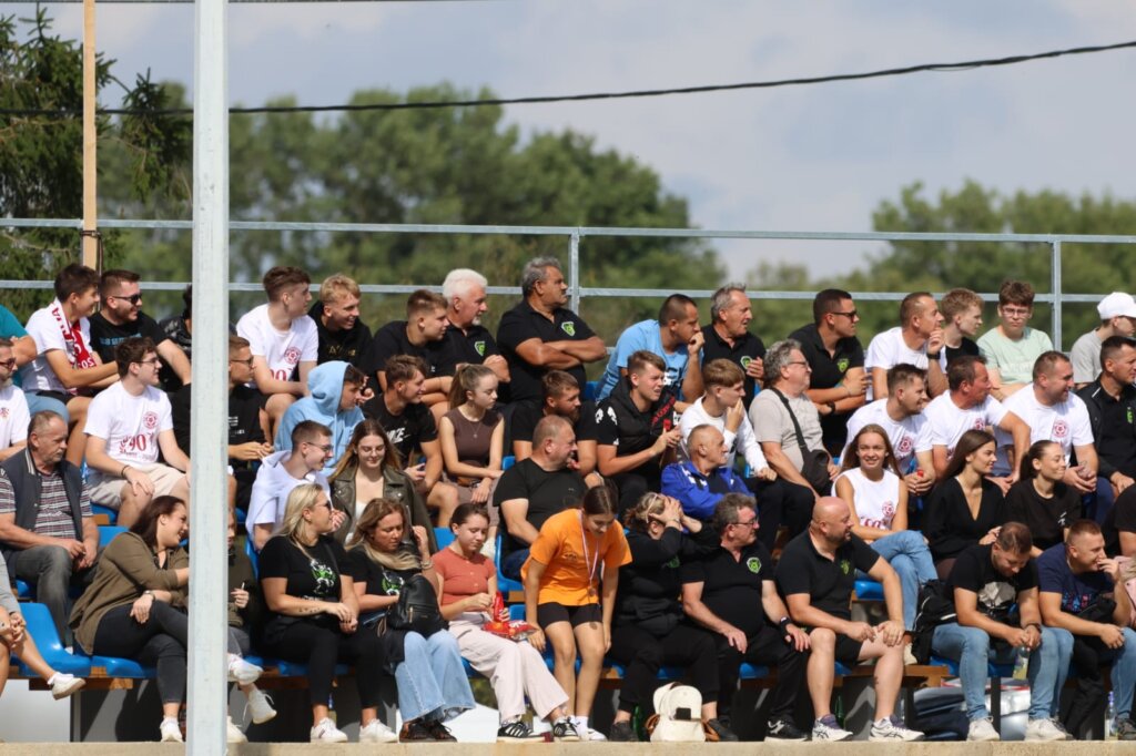 Photo 2025 09 14 16 44 23 1