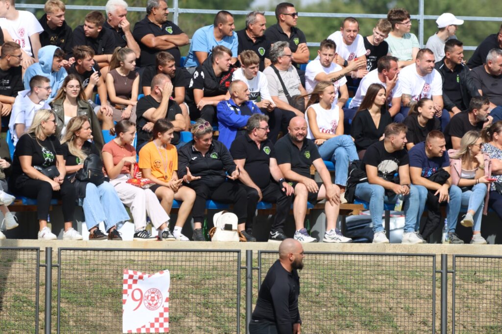 Photo 2025 09 14 16 44 23 2