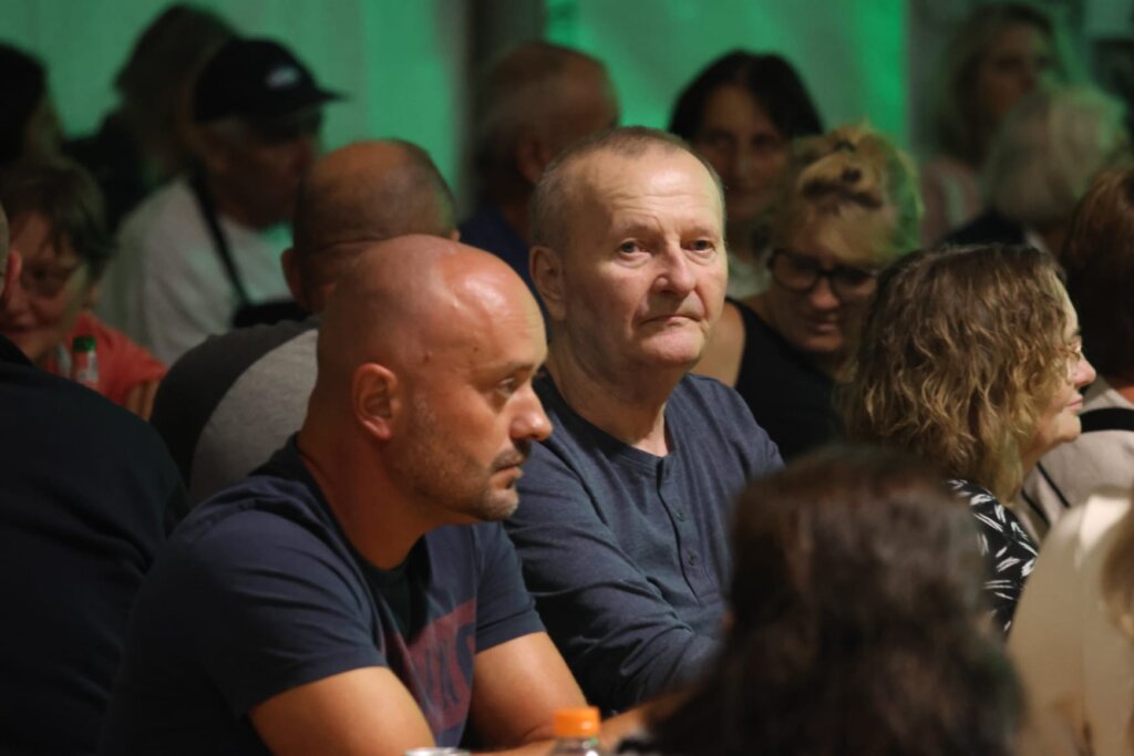 Photo 2025 09 14 20 10 10 2