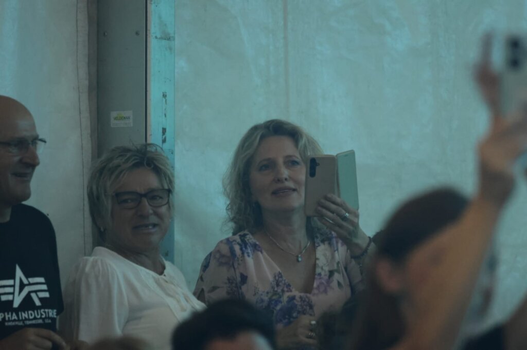 Photo 2025 09 14 21 23 37