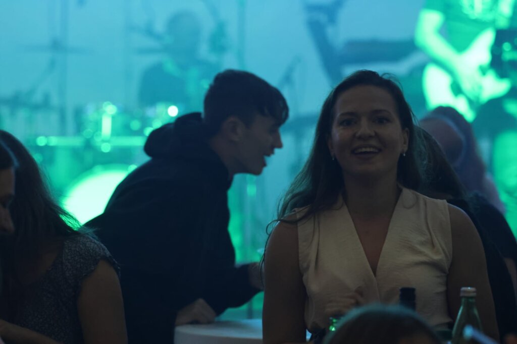 Photo 2025 09 14 21 23 38