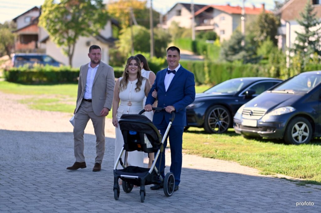 Photo 2025 09 20 19 16 35 8