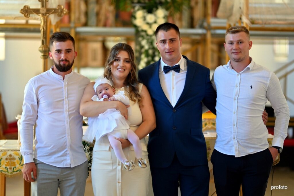 Photo 2025 09 20 19 16 50 2