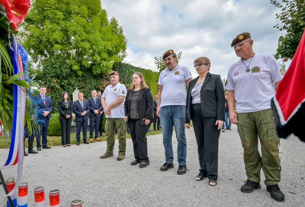 Polaganje Vijenaca (24)