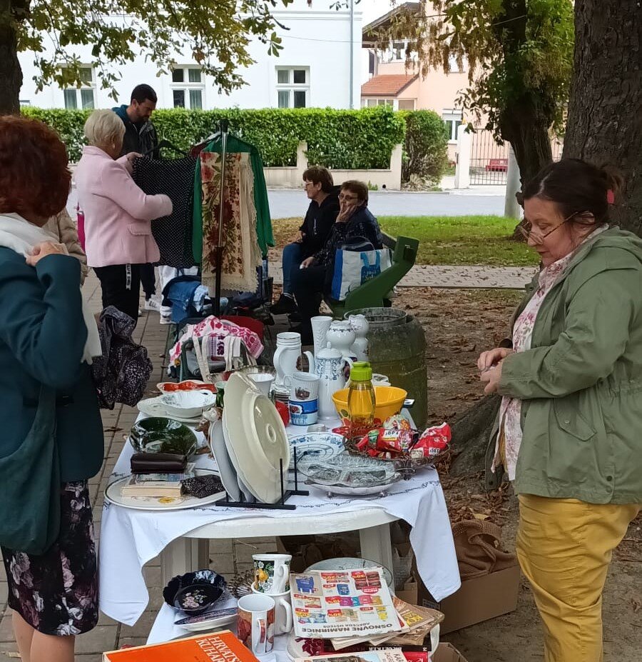 U Vrbovcu održan još jedan LAGanini buvljak