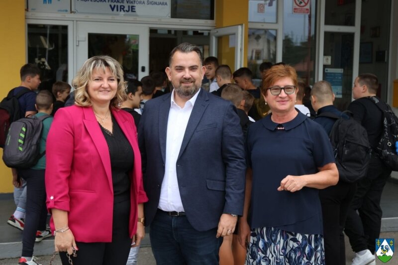 Whatsapp Image 2025 09 08 At 09.29.55 800x800 Equal