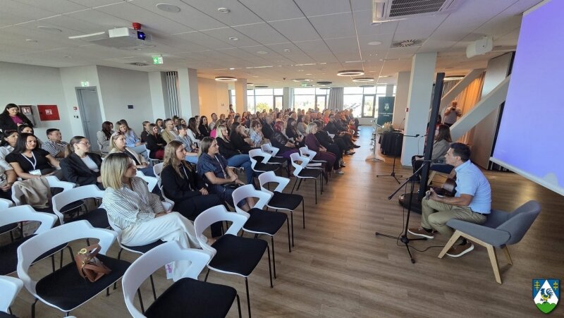 Whatsapp Image 2025 09 19 At 11.28.42 800x800 Equal