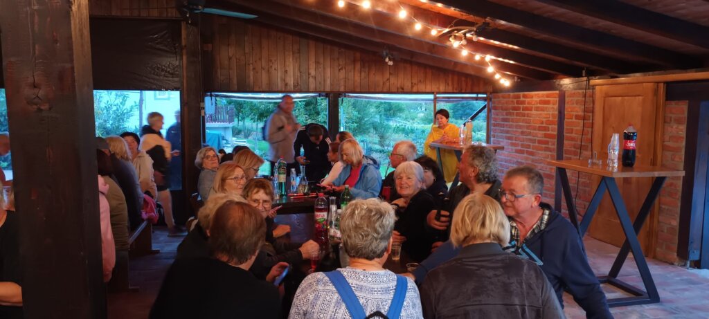 A4543209 D652 45ed 8c9a Bd3f7a45e40a