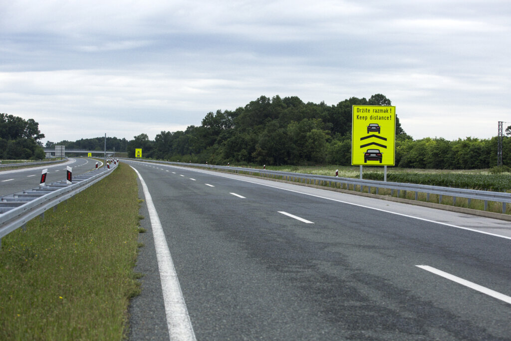 Nova Prometna Signalizacija Na Autocesti Slavonika