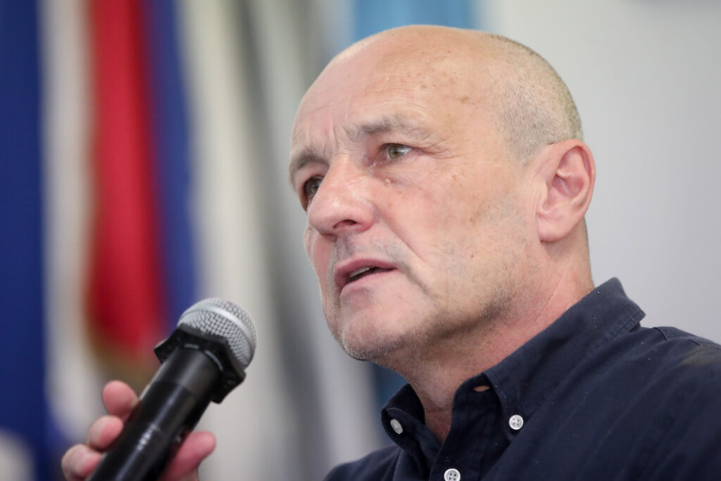 Objavljena knjiga Borisa Becka “Ljubi hejtera svoga”