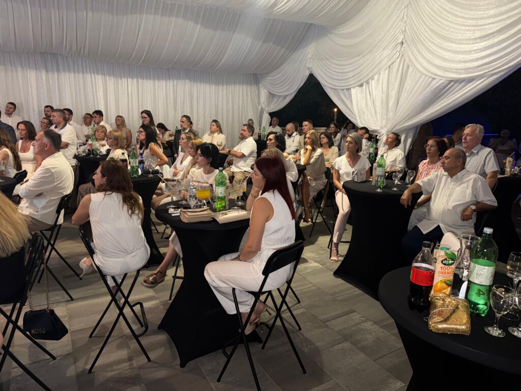 C4cbbf27 0f33 4f6c 8a6c 160f00b2ebee