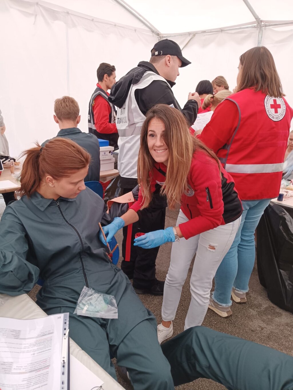 D8c3b366 40eb 48e6 B770 A5d36fe695f7 (1)