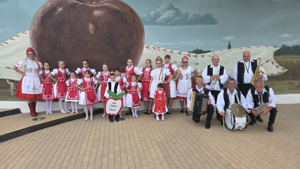 Dječje Vinkovačke jeseni kao najljepši mozaik tradicijske baštine