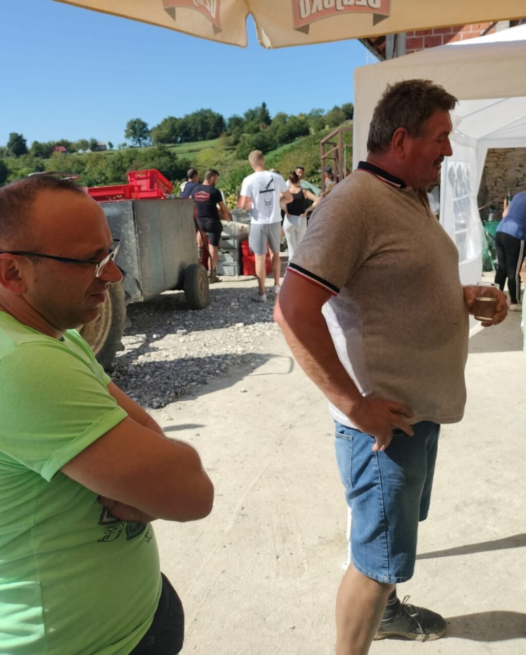 E37e8bbe 9248 4327 9100 2c539275d7c3