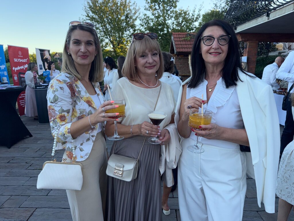 E69e9032 E802 4d6e 9327 F650cd402025