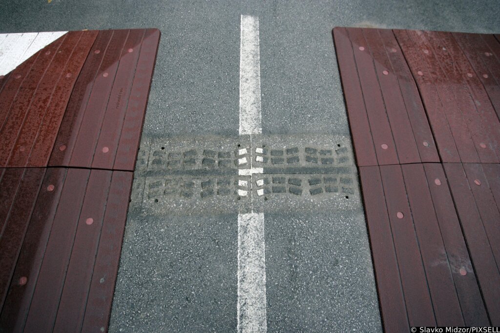 Grad Križevci kreće u investiciju, postavlja se “ležeći policajac”