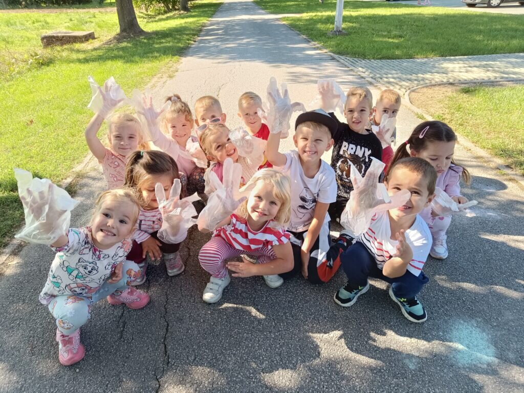 Dječji vrtić Maslačak Đurđevac: Zečići recikliraju i brinu o okolišu