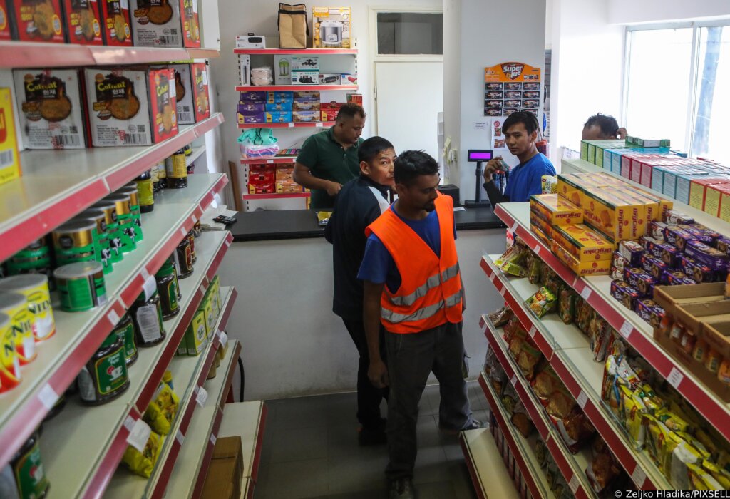 Mladi Nepalci prisiljeni su tražiti posao u inozemstvu