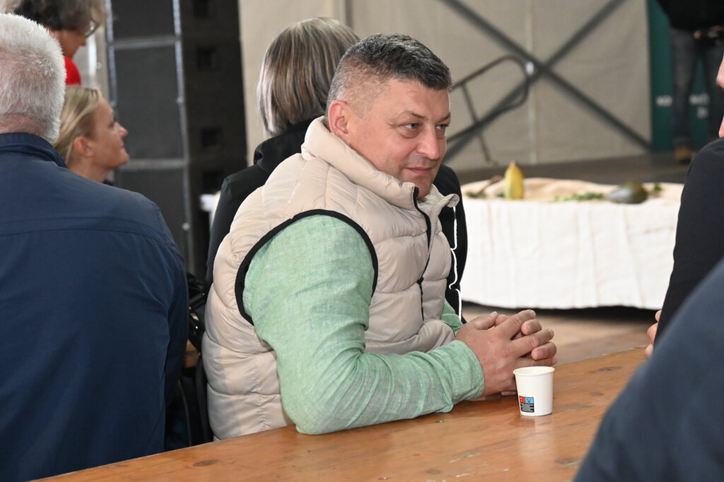 Oranje Državno 1203 (19)