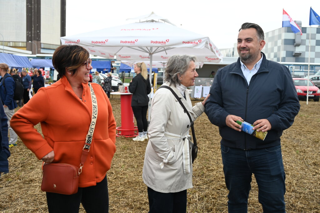 Oranje Državno 1203 (9)