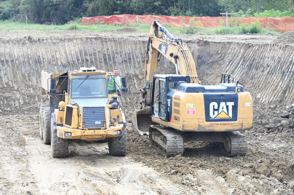 Otpadne Vrbovec (20)