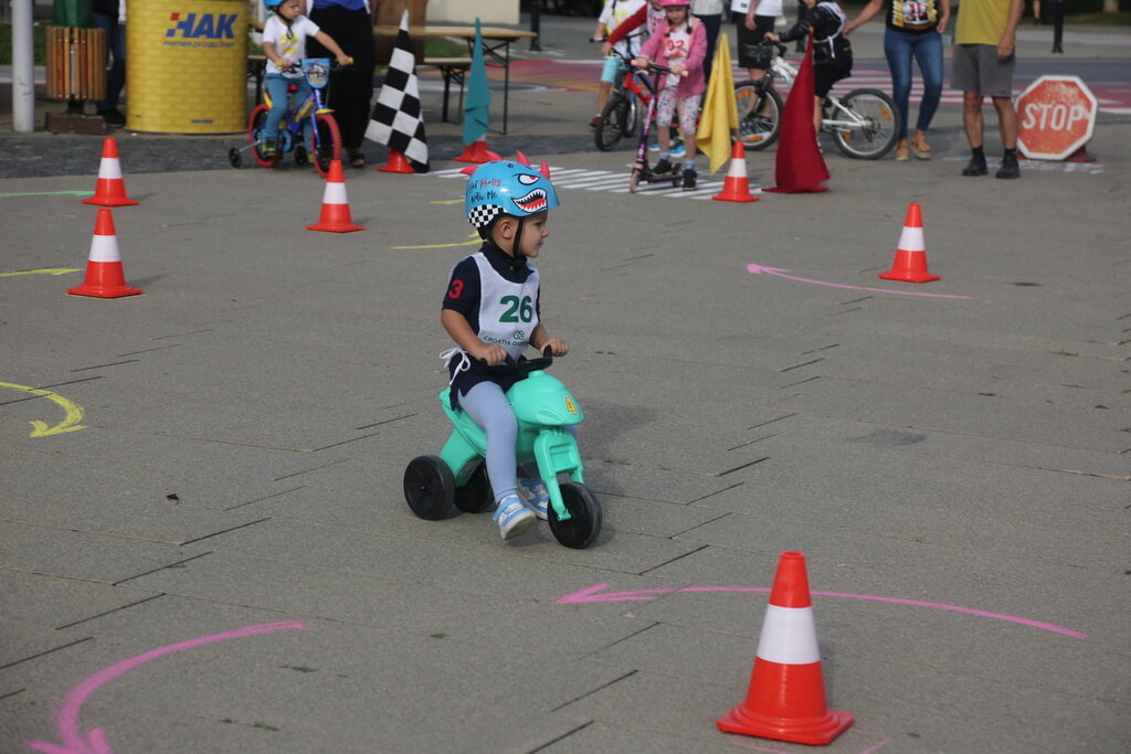 Sigurno U Prometu 03