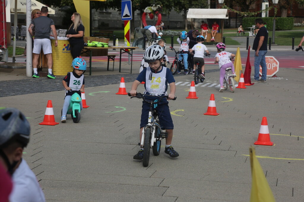 Sigurno U Prometu 12