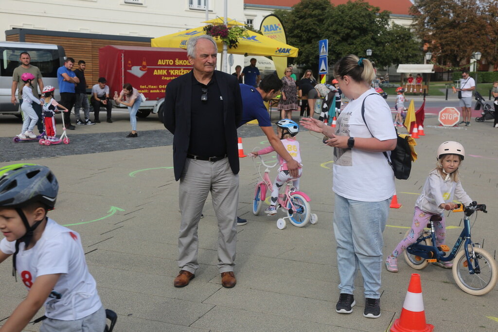 Sigurno U Prometu 13