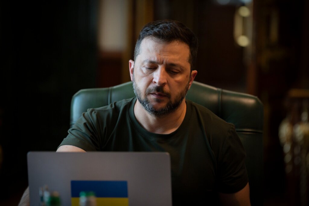 Zelenskij poziva na oštrije sankcije Rusiji nakon smrti dviju osoba u ruskom napadu