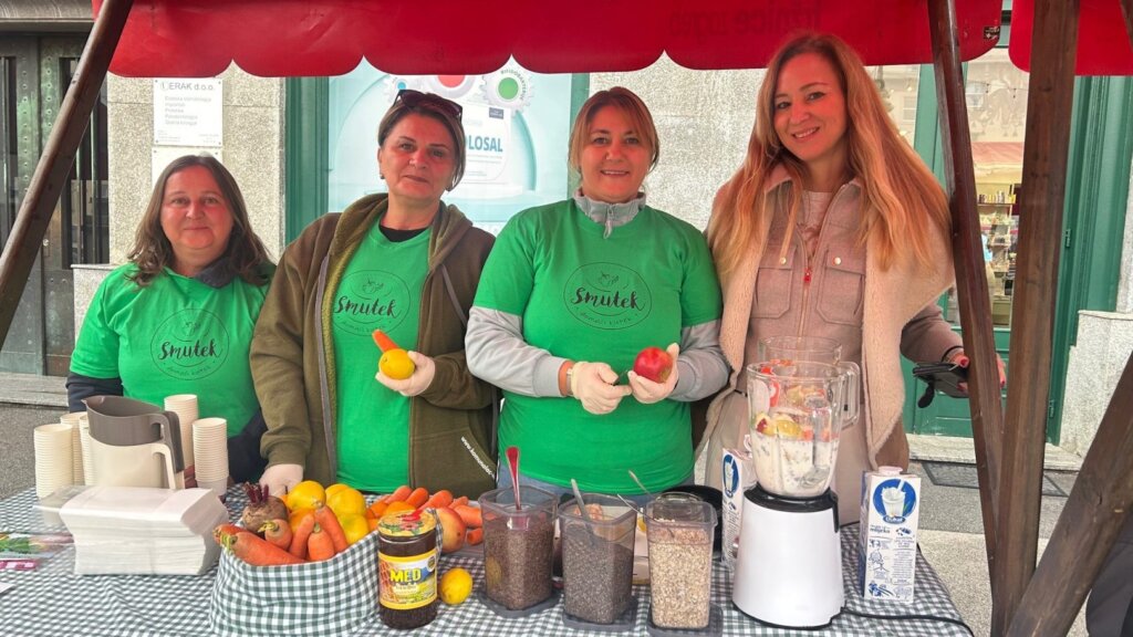 Smutek domaći kutek oduševio posjetitelje Dolca na Danu hrvatskih tržnica